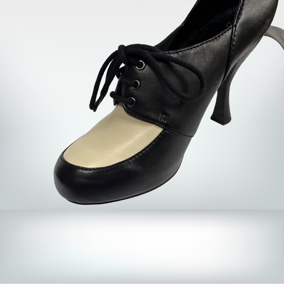 Sam Edelman Black,Cream Heeled Oxfords 8 1/2 NWT - Picture 2 of 7